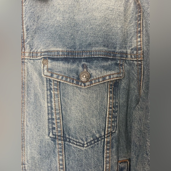 Men’s H&M Denim Jacket - Picture 4 of 10